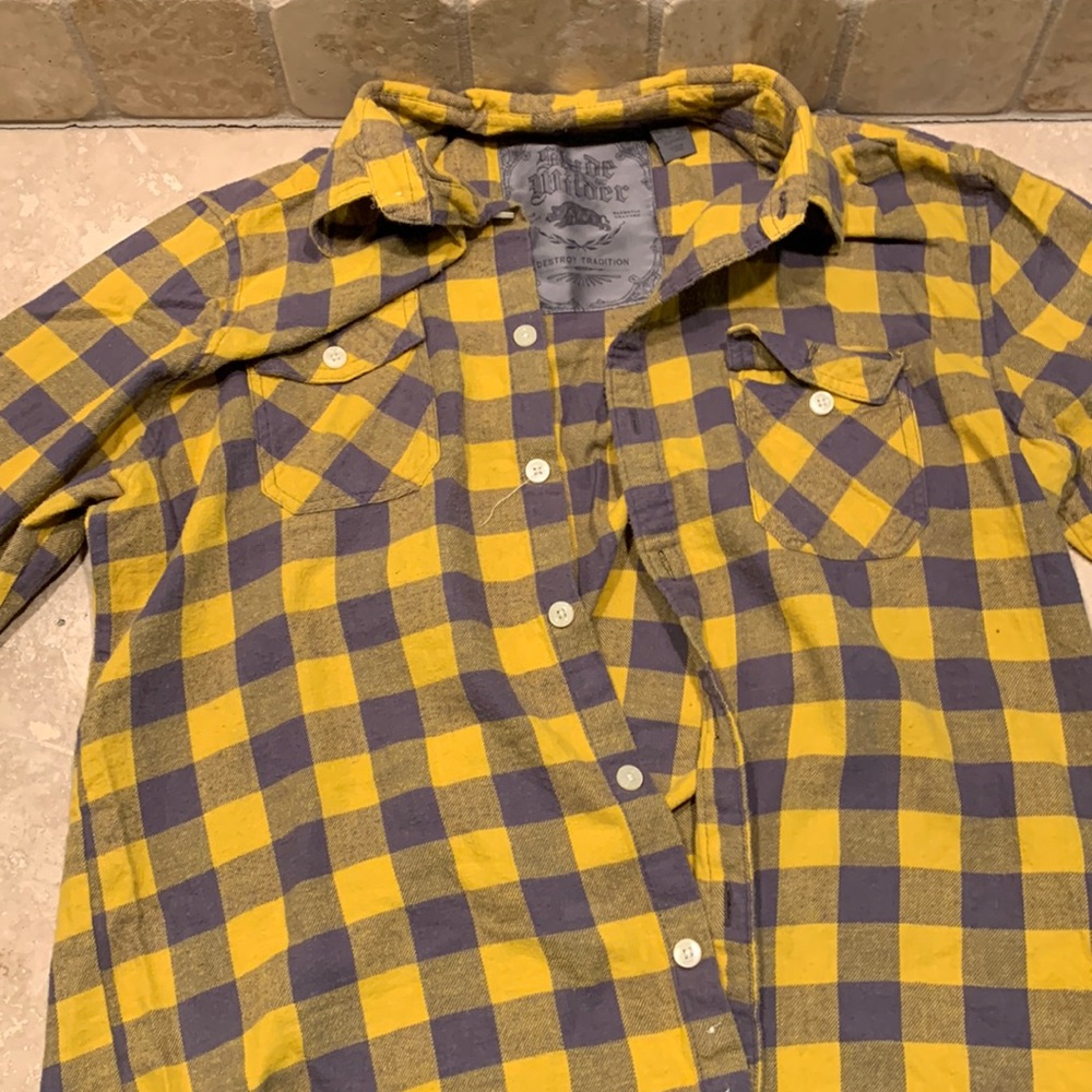 Slade wilder, yellow and grey flannel